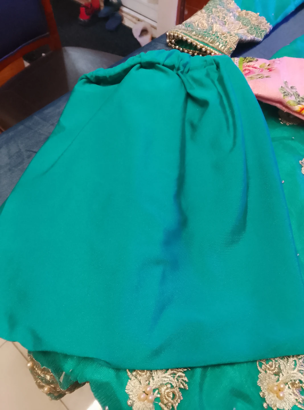 Teal and Pink Floral Embroidered Kurti with Pants - photo 3