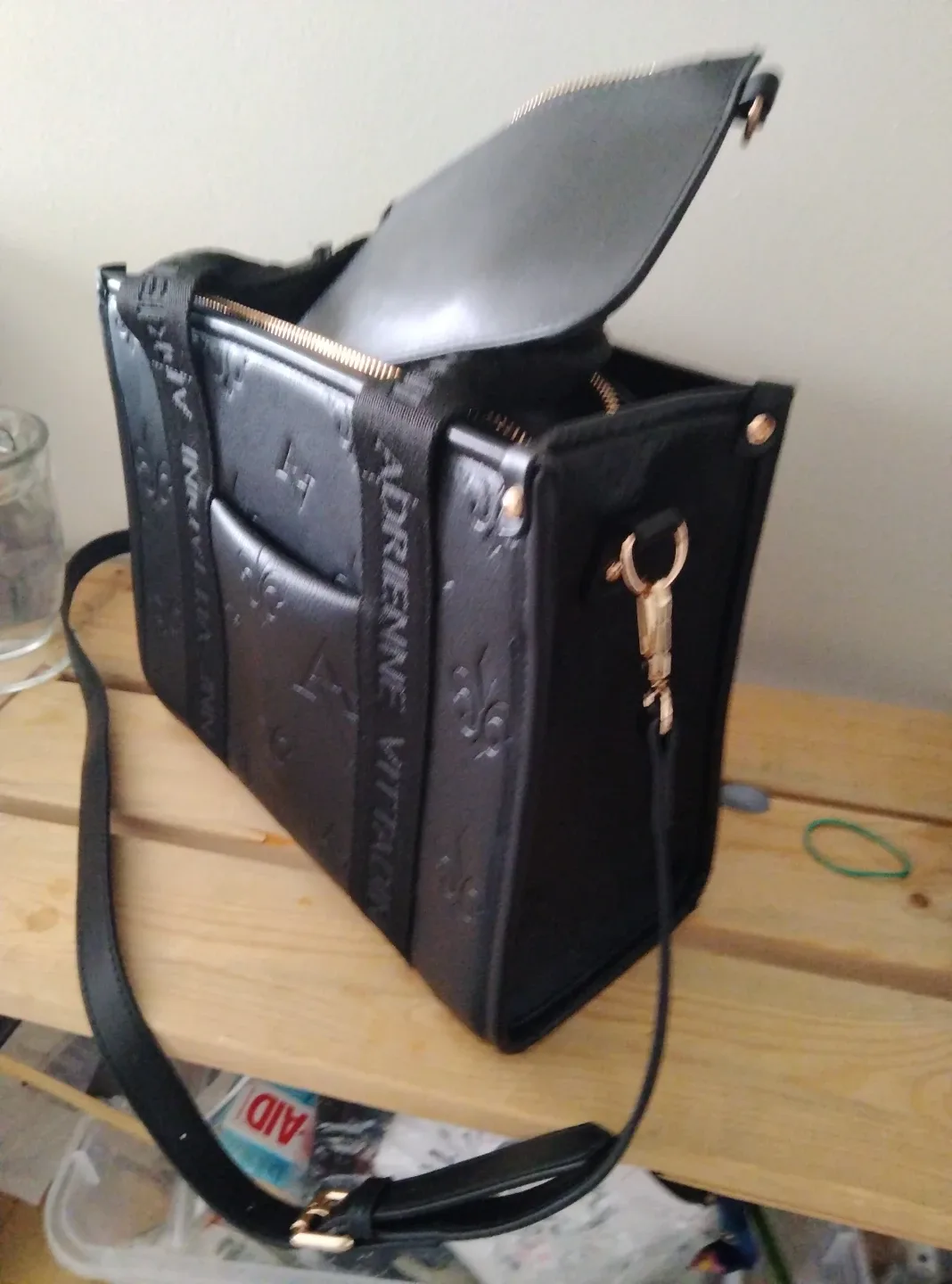 Adrienne Vittadini purse - photo 2