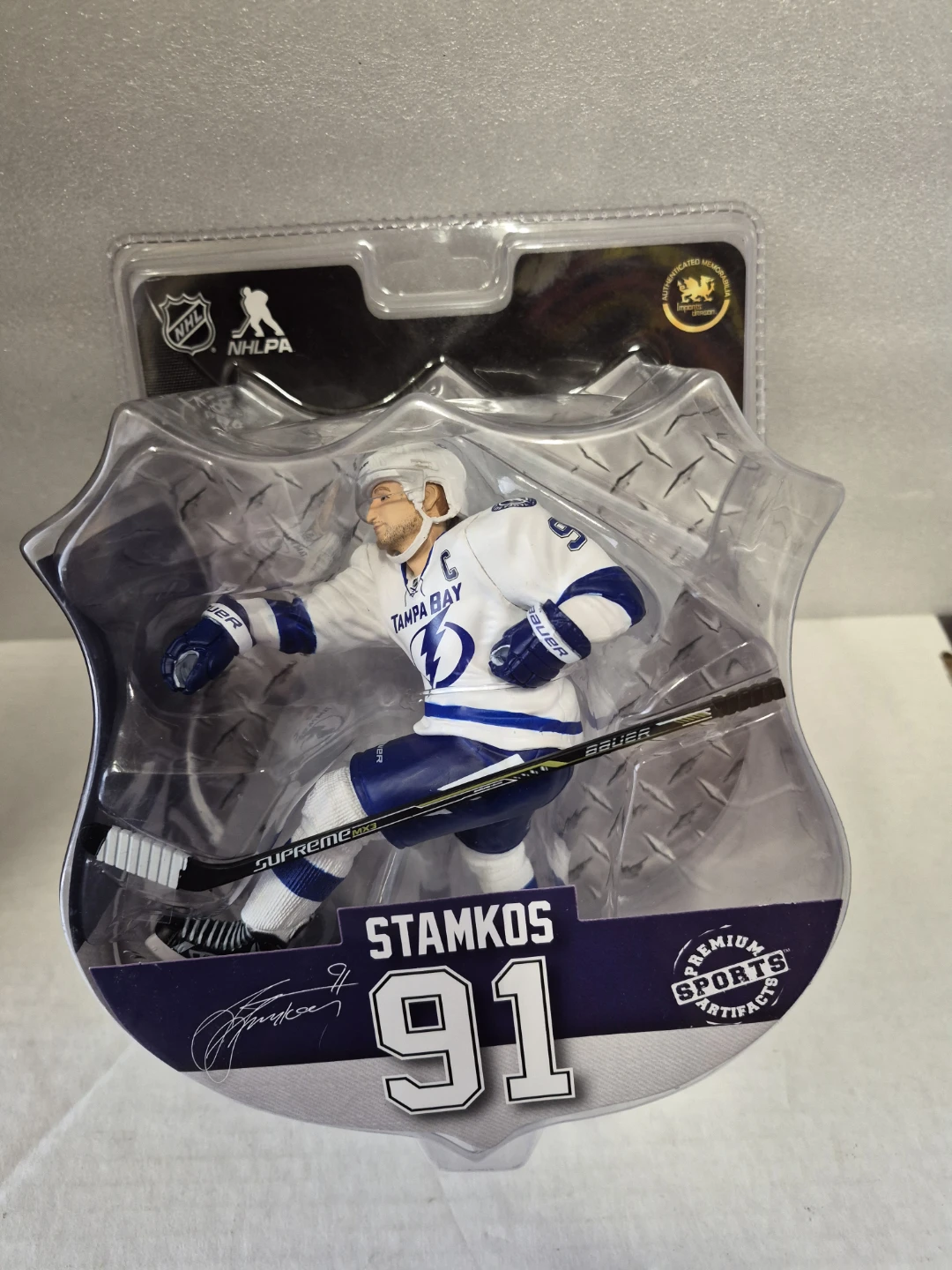 Import Dragons Steve Stamkos Hockey Figurine