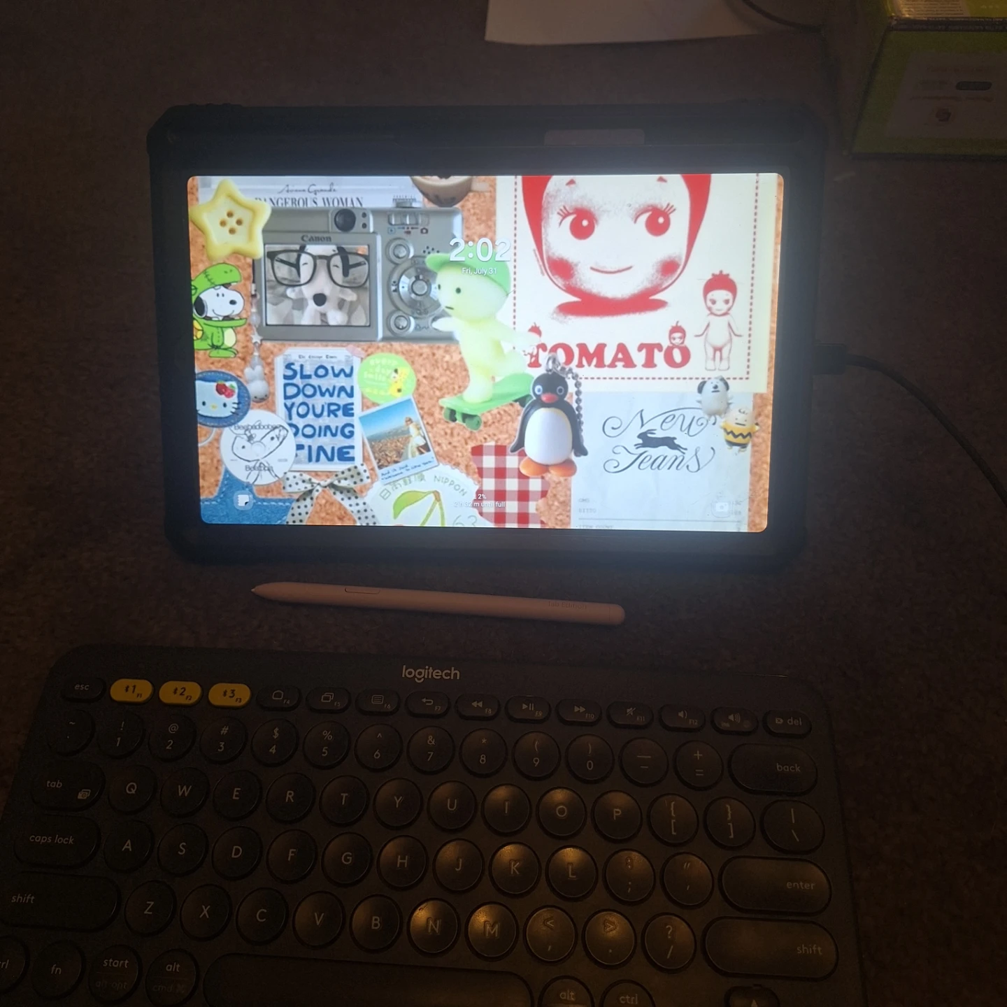 Samsung tablet  with Logitech Wireless Keyboard and Stylus