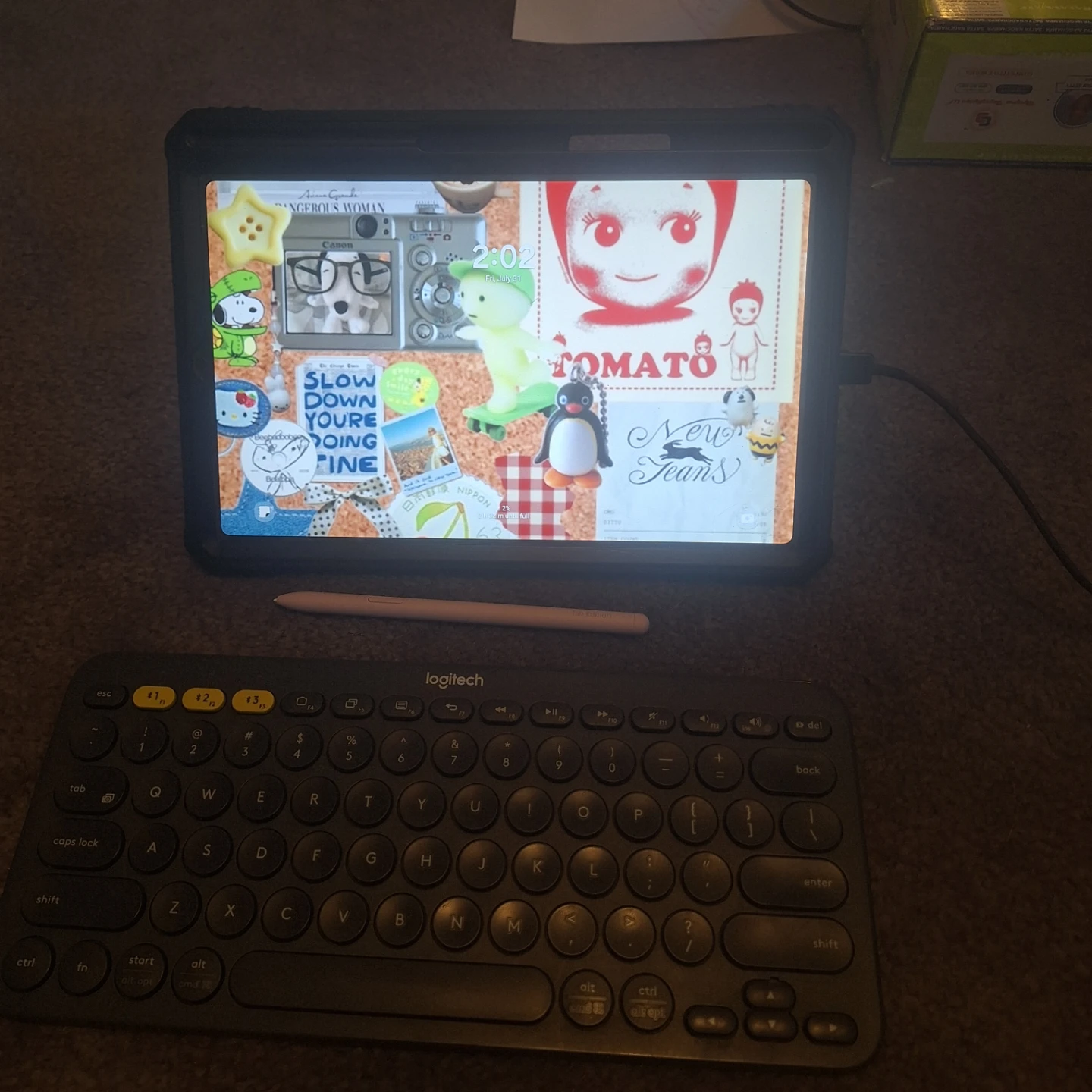 Samsung tablet  with Logitech Wireless Keyboard and Stylus - photo 2