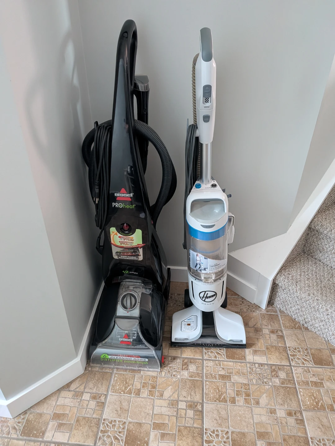 25 $ each Bissell ProHeat Carpet Cleaner & Hoover React Vacuum