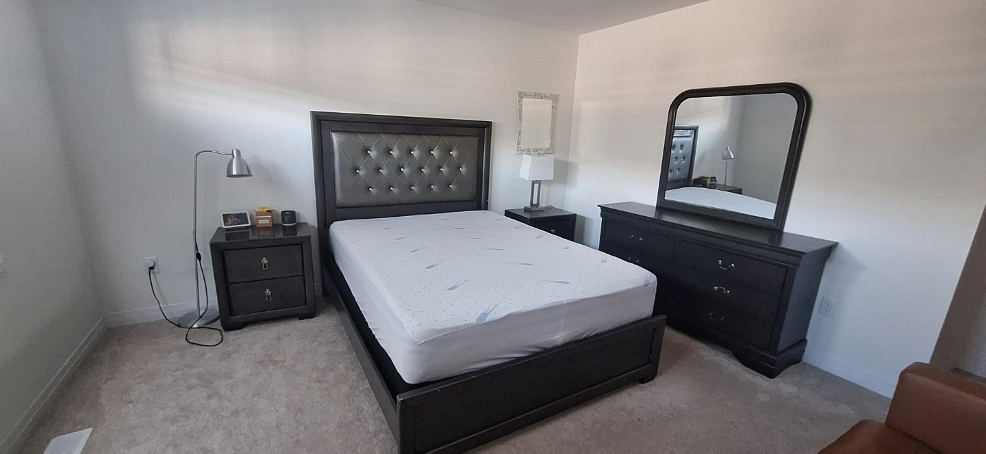 Tufted Headboard Bed Frame