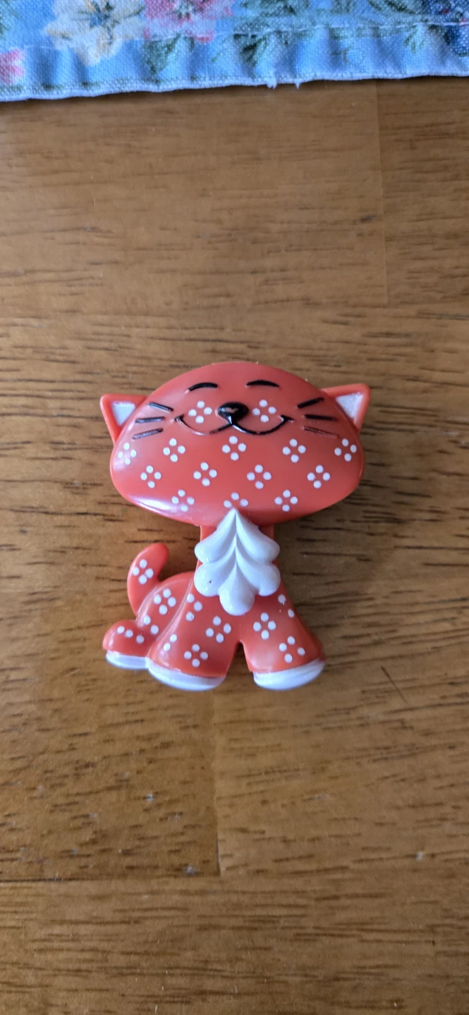 Vintage Fragrance Glace Cat Pin from 1973