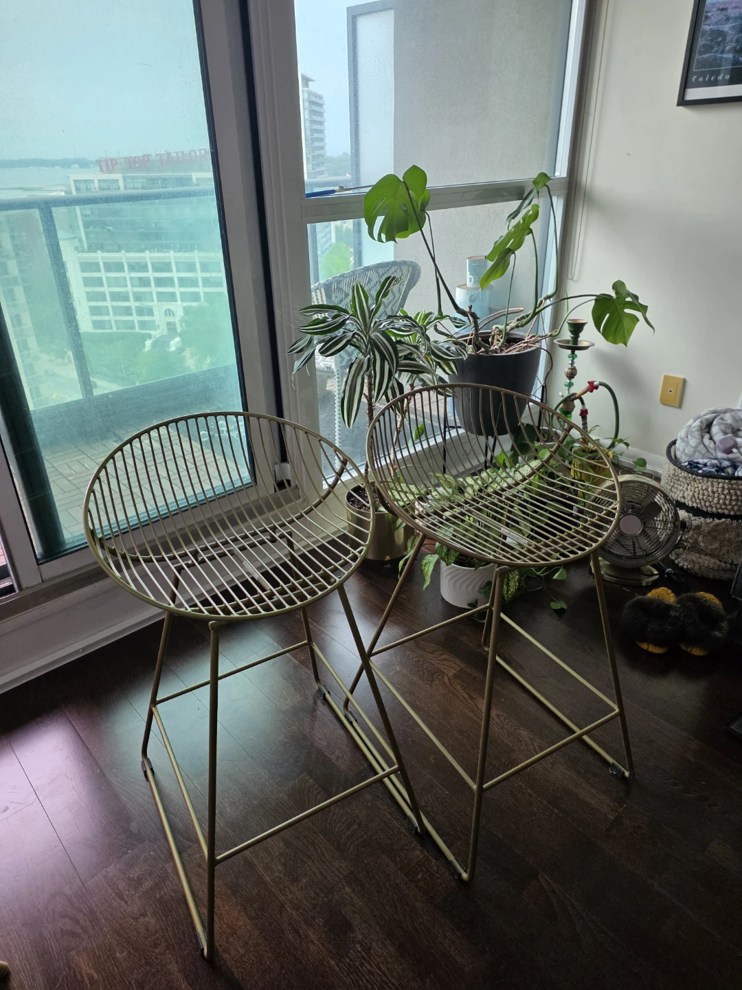 Cosmoliving by Cosmopolitan Bar Stool - Brushed Brass Gold