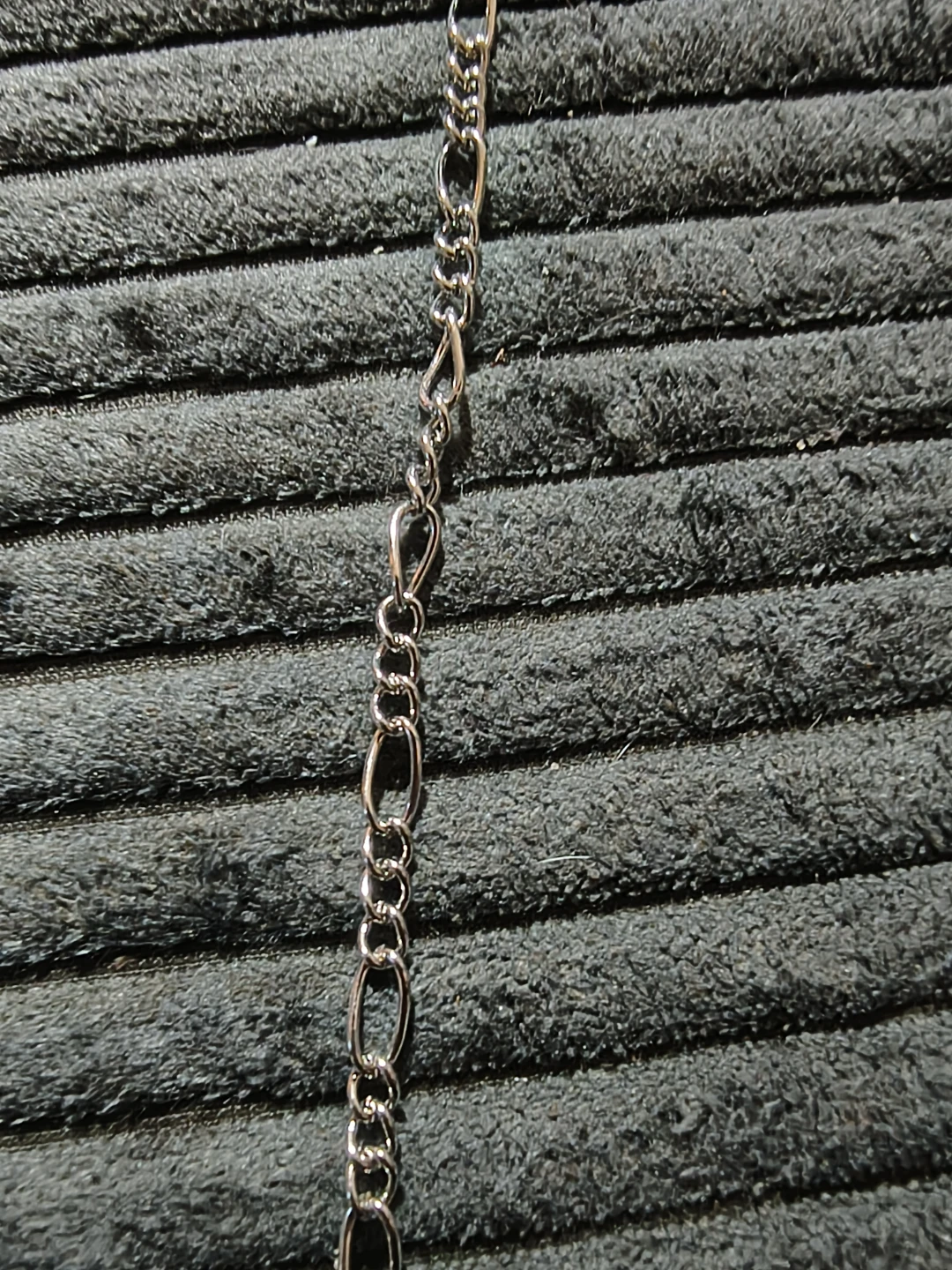 Silver-tone Figaro Chain Bracelet - photo 2
