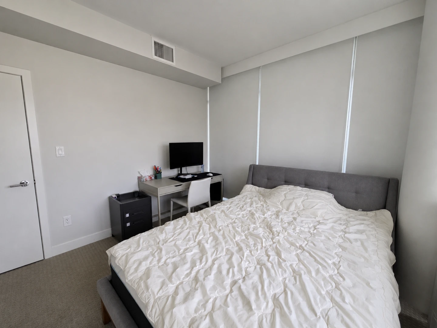 Master room rent at Gilmore station - photo 2