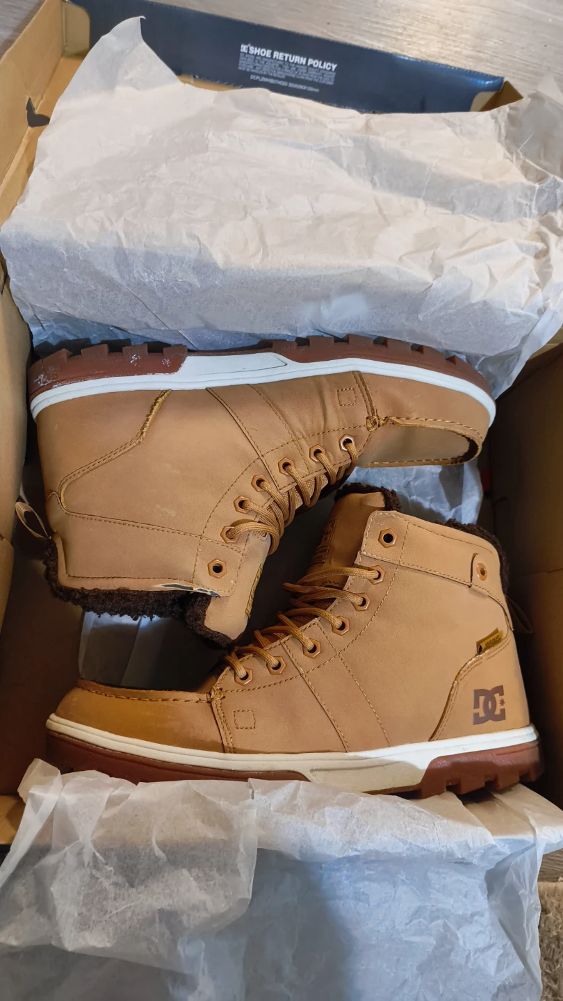 DC Mens Woodland Winter Boots US10