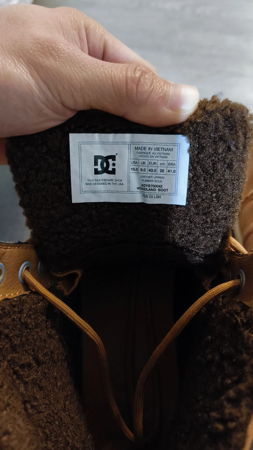 DC Mens Woodland Winter Boots US10 - photo 4