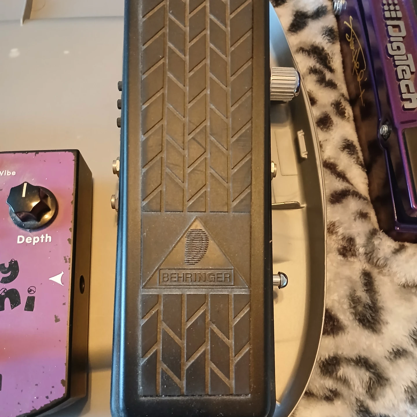 Behringer Guitar Expression Pedal