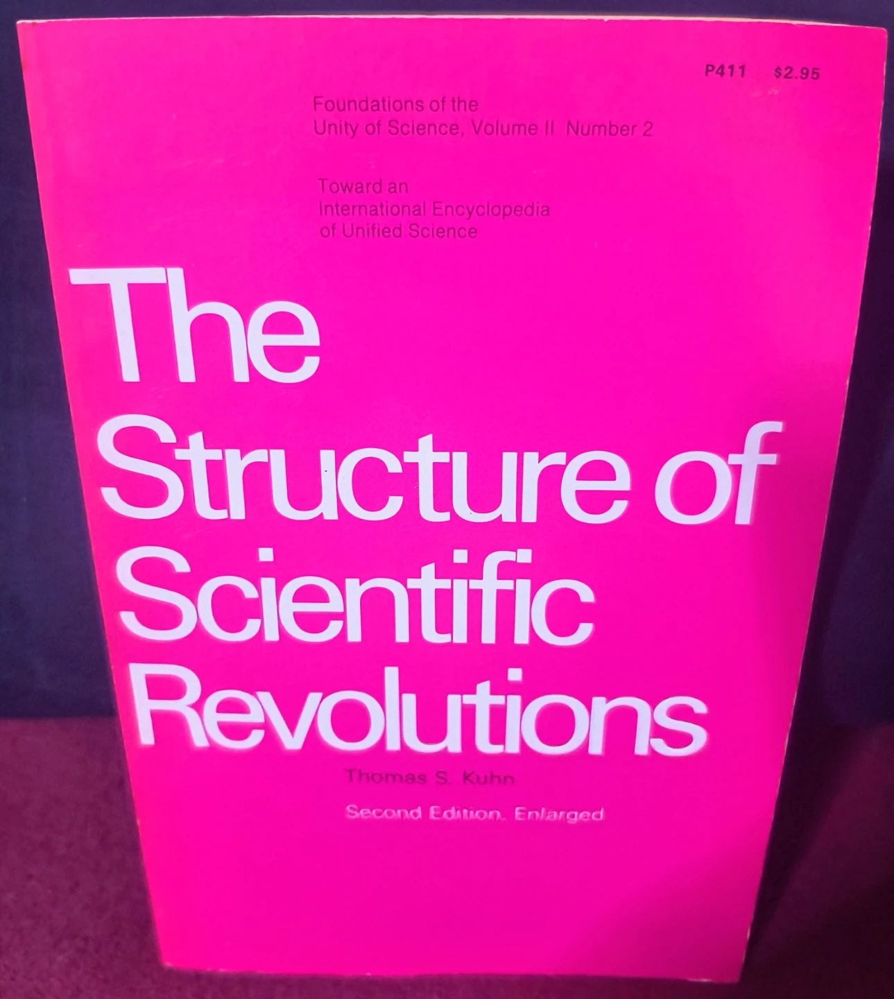 The Structure of Scientific Revolutions, softcover 2nd Ed. 1970 - photo 2