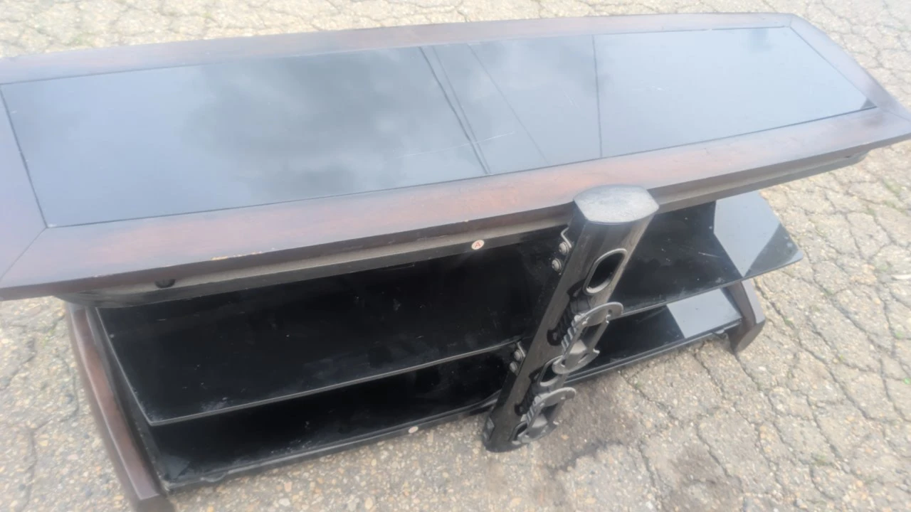 Wood and Glass TV Stand - photo 2