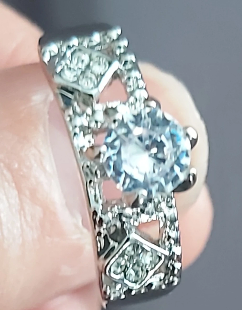 Fashion Ring with Rhinestones - photo 5