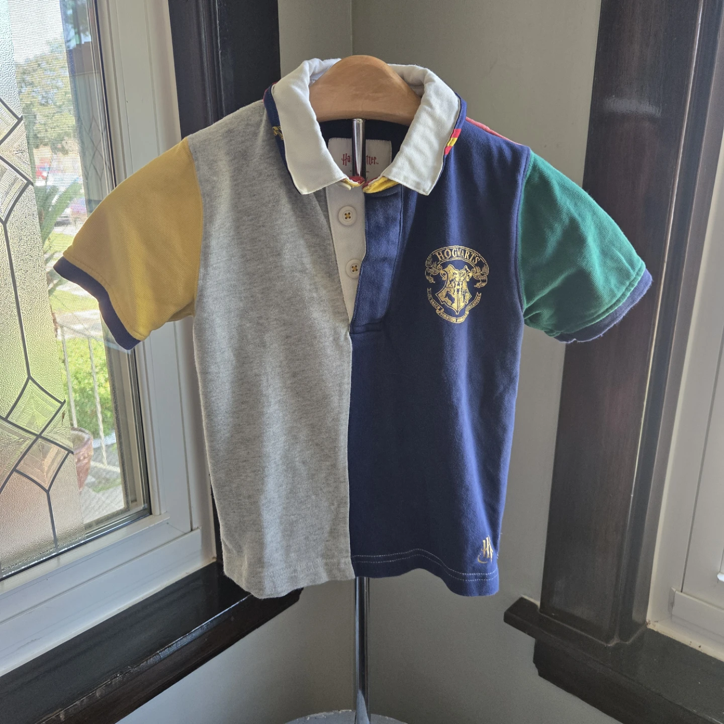 Harry Potter Hogwarts Patch Color Block Polo Shirt