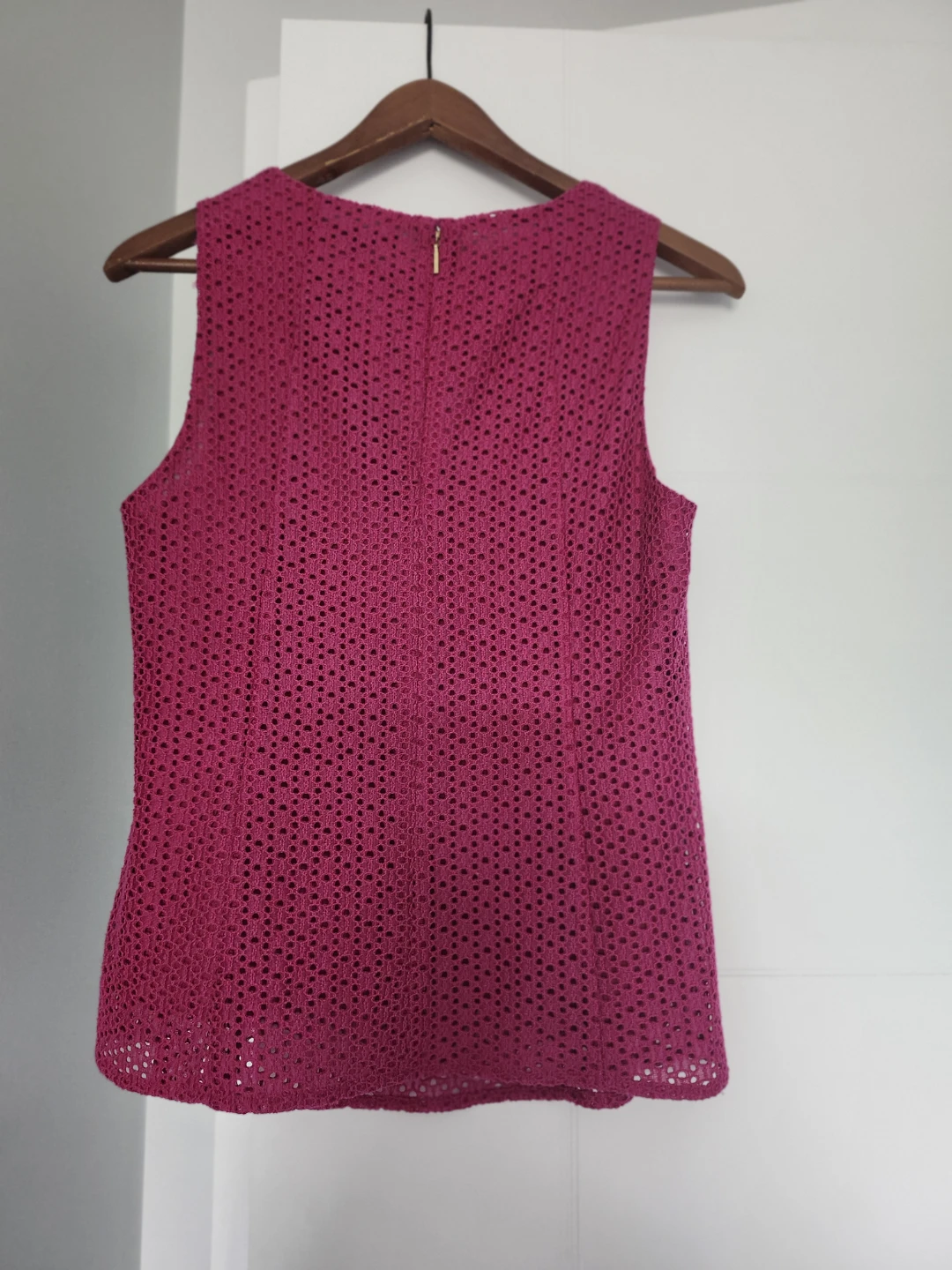 Ellen Tracy Sleeveless Top - photo 2