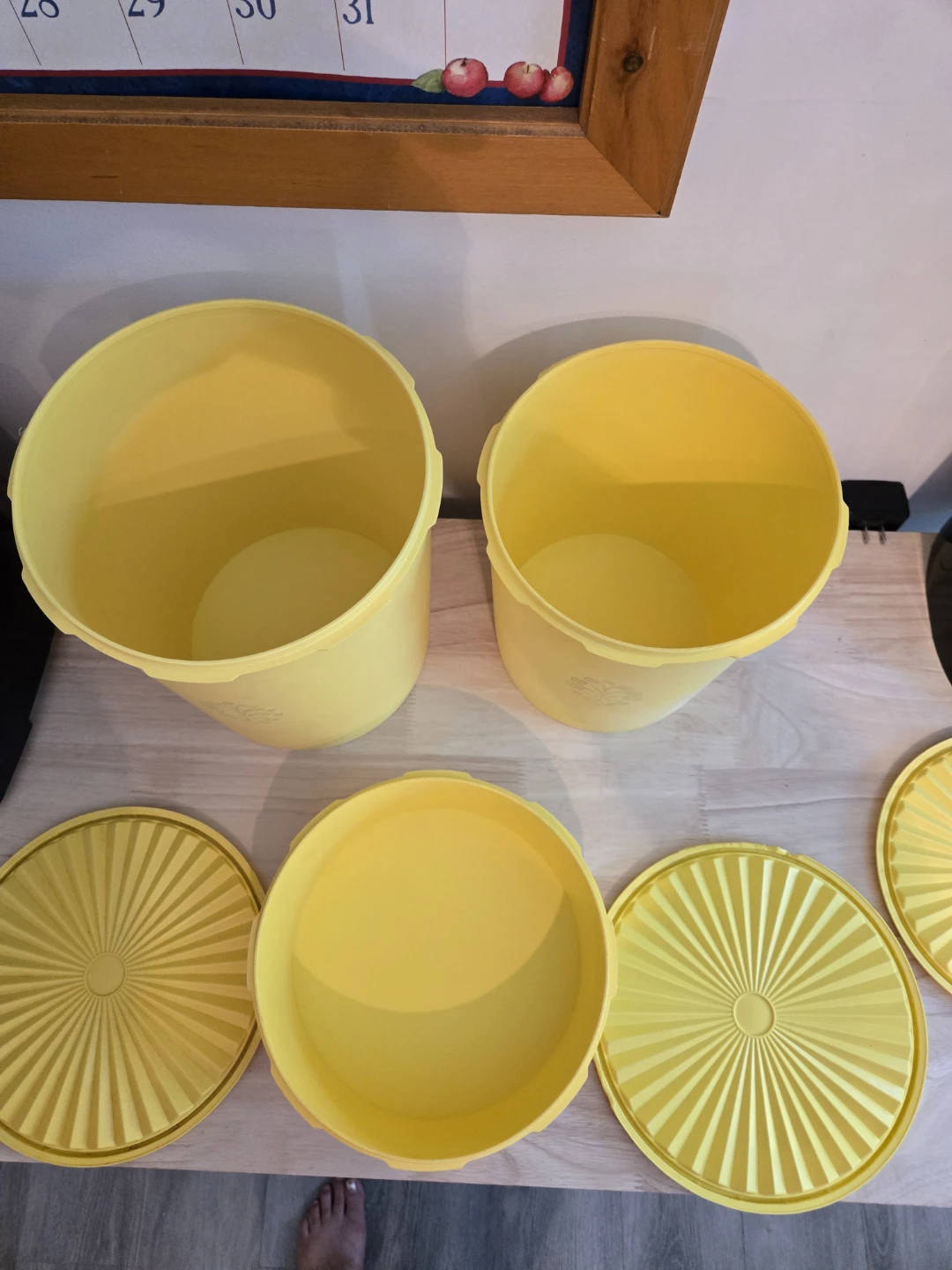 Vintage Tupperware Servalier Yellow Canisters - photo 3