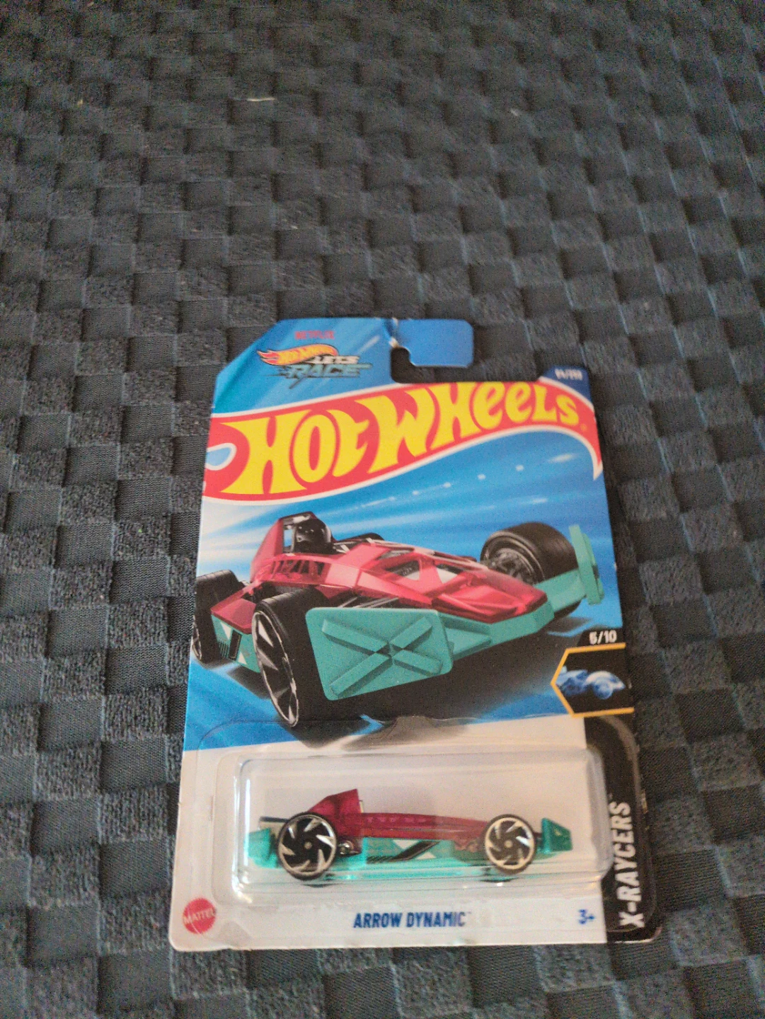 Hot Wheels Arrow Dynamic X-Raycers