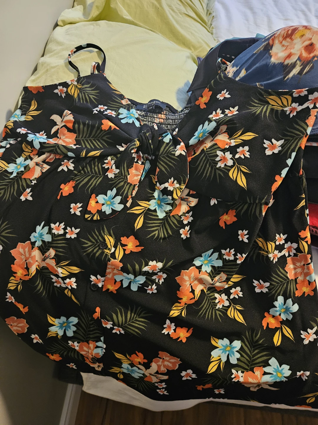 Lot of Women's XXL/1X clothing - photo 2