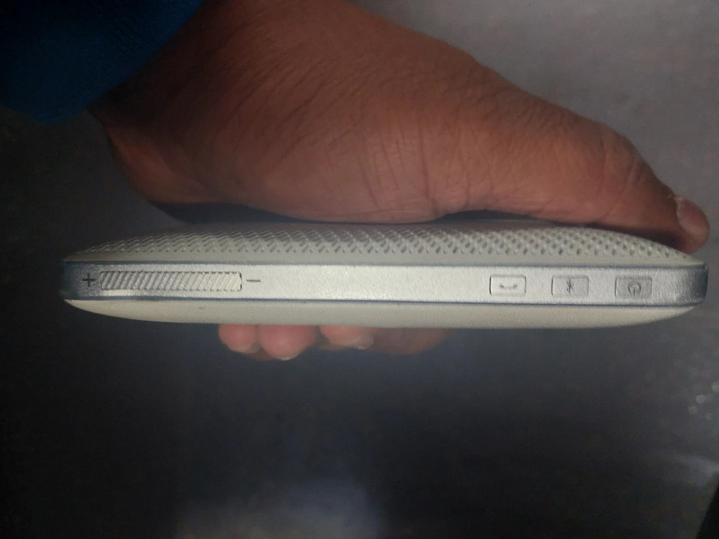 Harman Kardon Bluetooth Speaker - photo 3