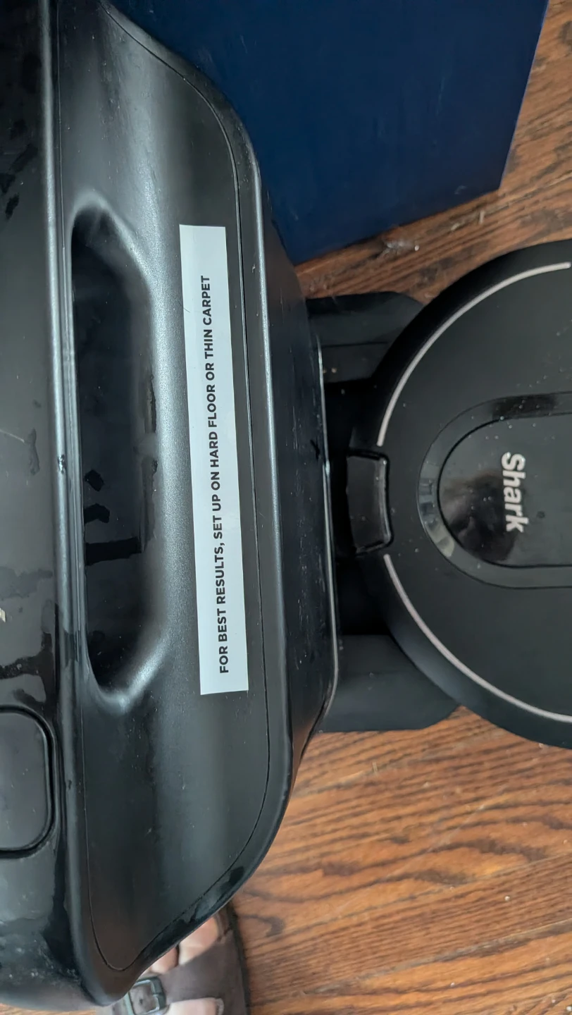 Shark Robot Vacuum - photo 5
