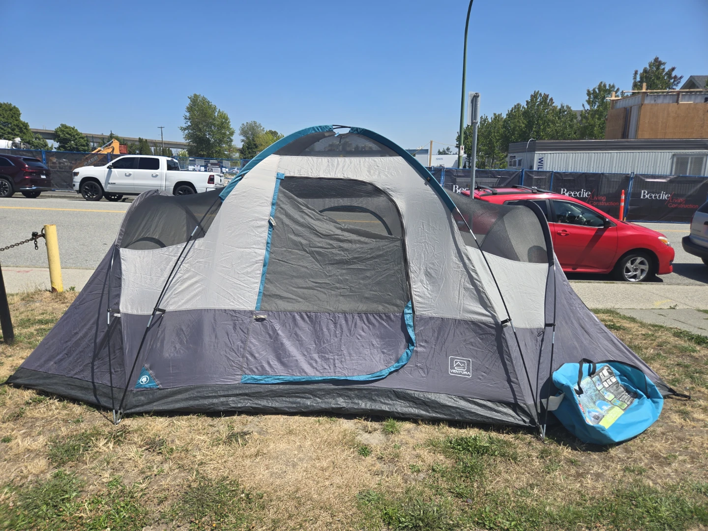 Ventura 15 ft. x 8 ft. 5 Piece Premium Family Camp Combo Tent - photo 2