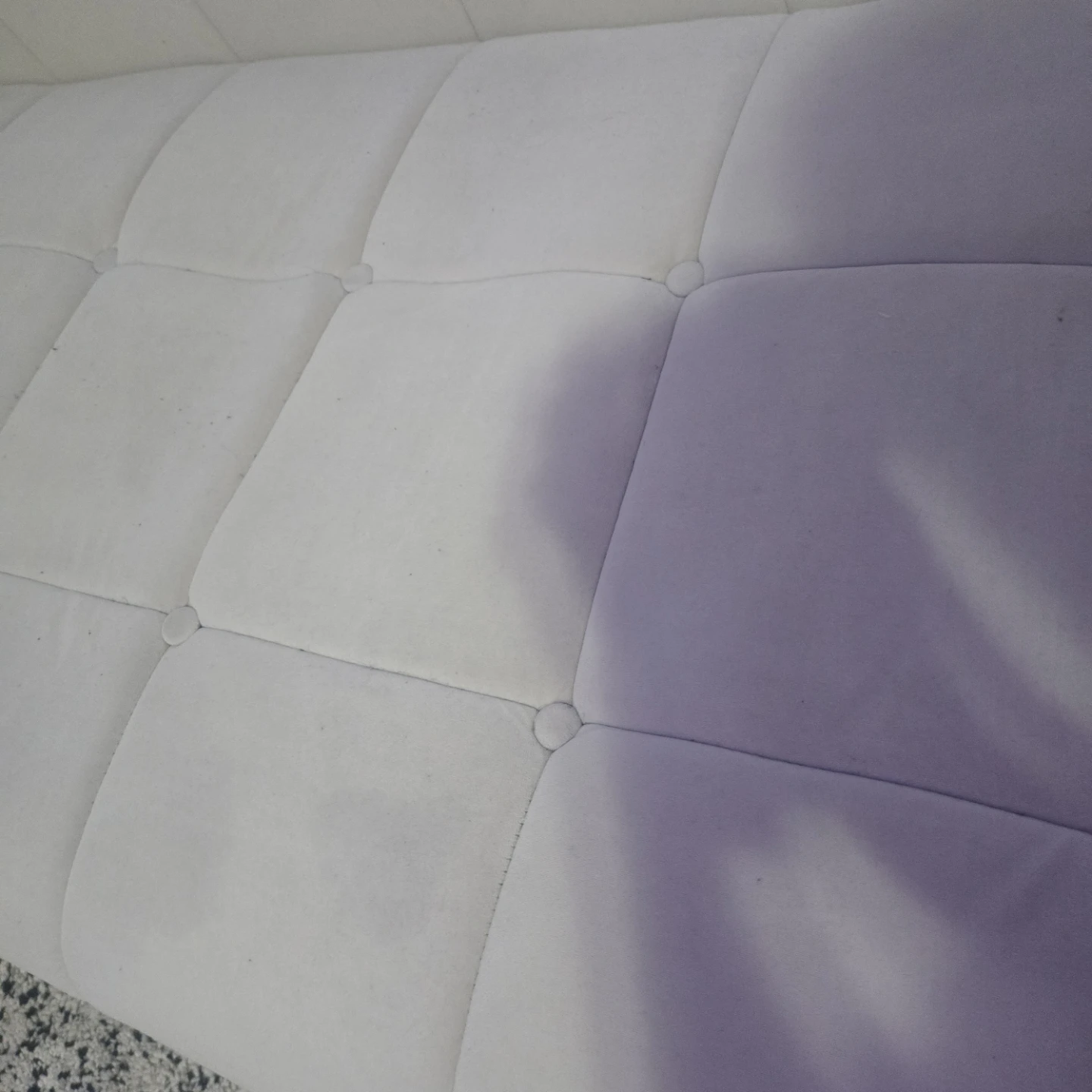 Beautiful velvet couch .comes apart - photo 4