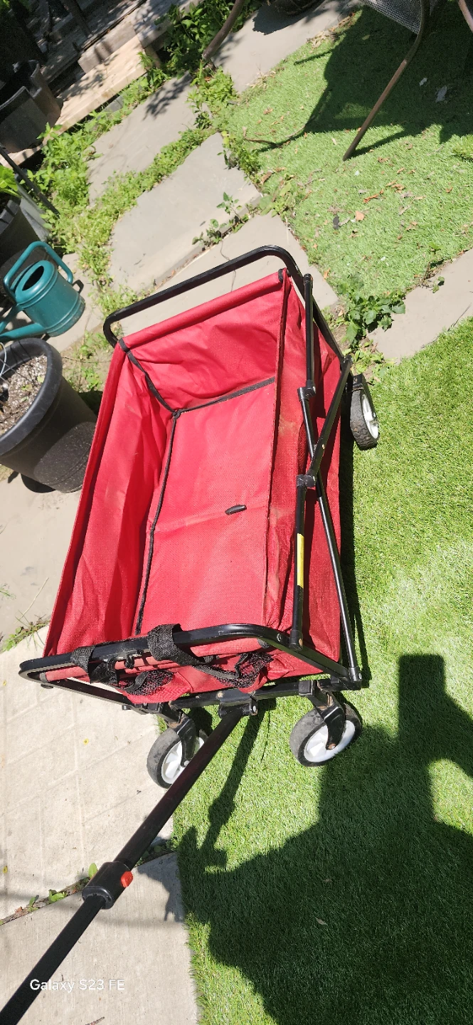 Red Folding Wagon Cart. 17-inches ×30 inches - photo 3