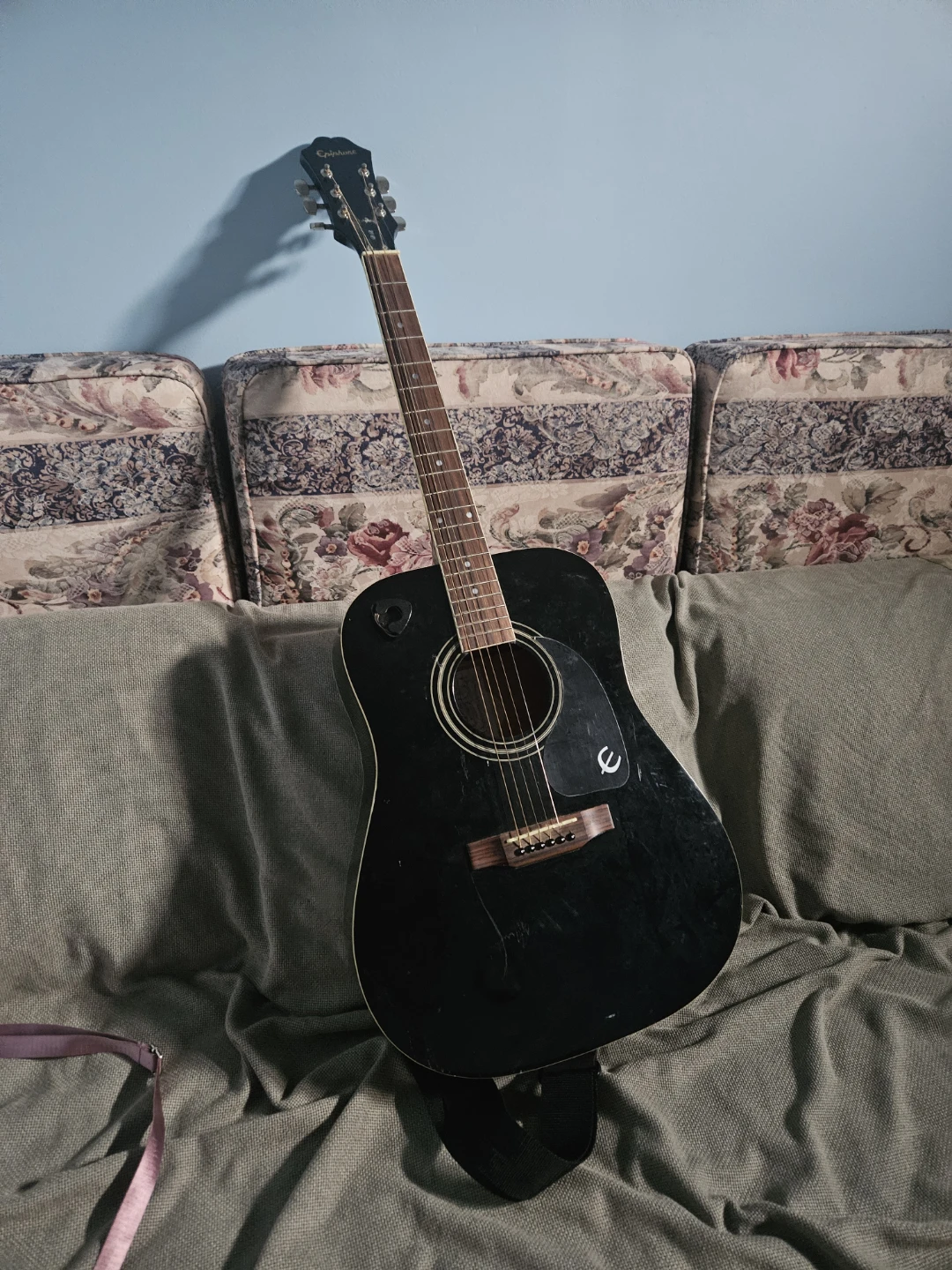 Epiphone Acoustic Guitar