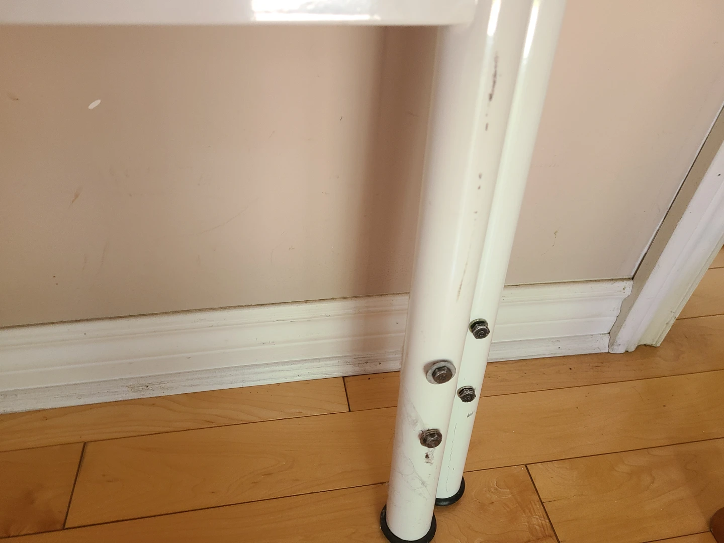 White Metal Twin Headboard and Footboard Set - photo 3