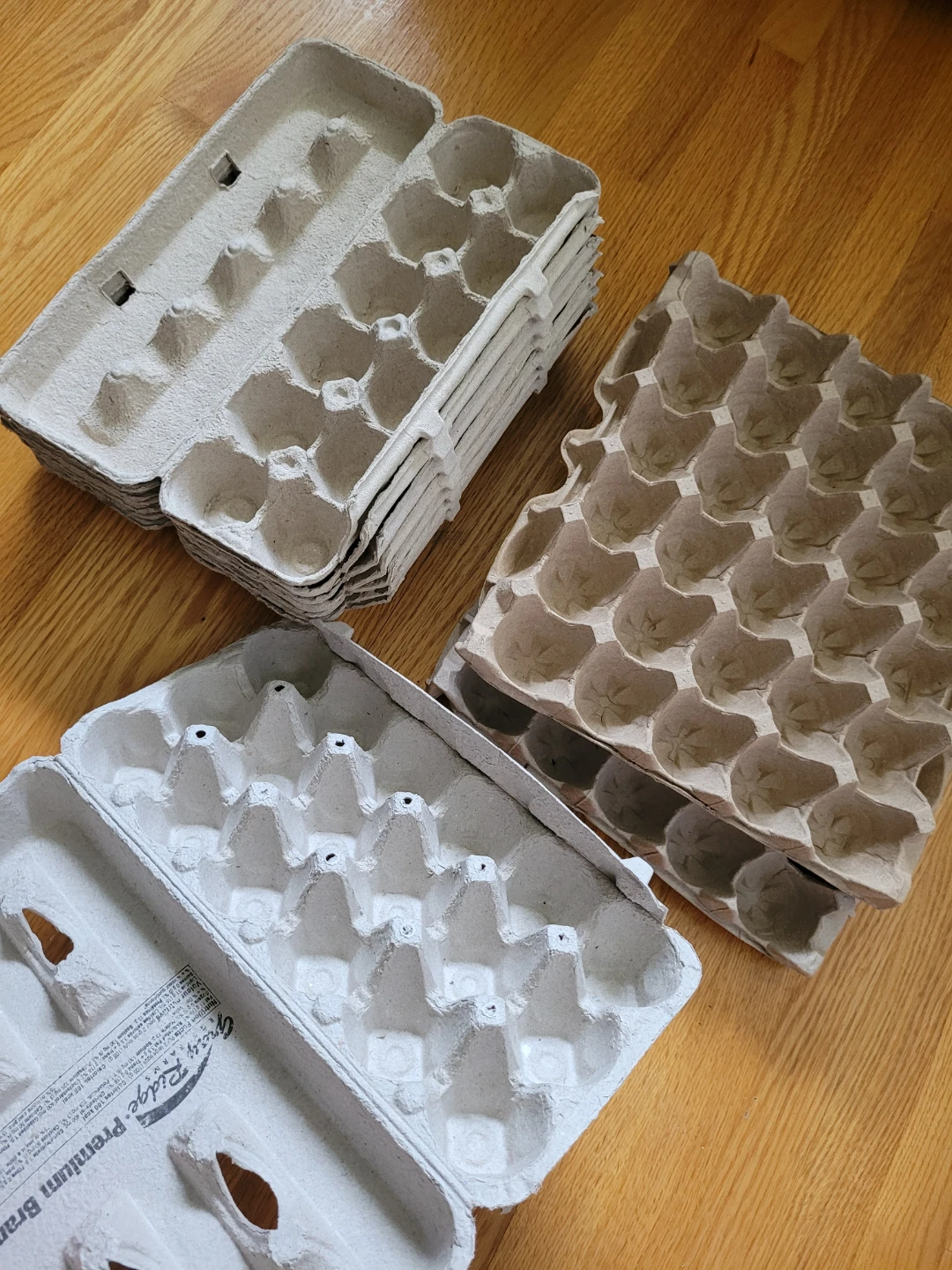 Egg Cartons - photo 2