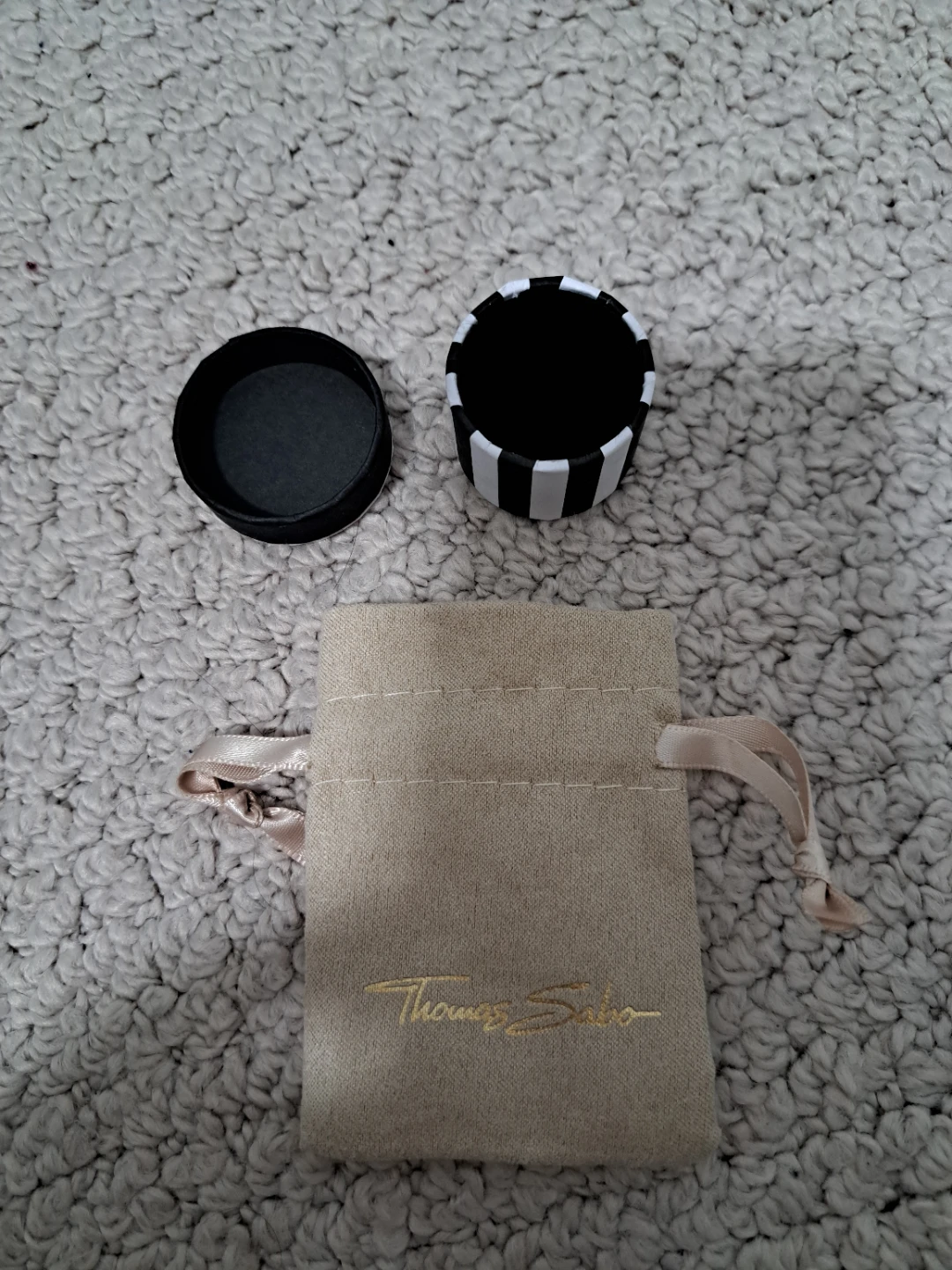 Thomas Sabo Charm Club Box and Pouch - photo 3