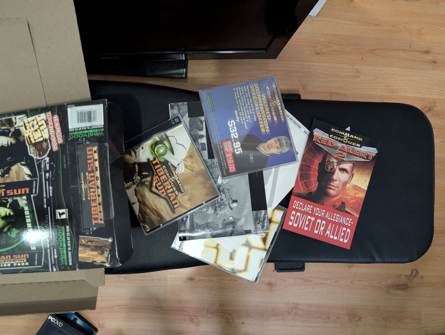 Command & Conquer PC Collection Bundle - photo 4