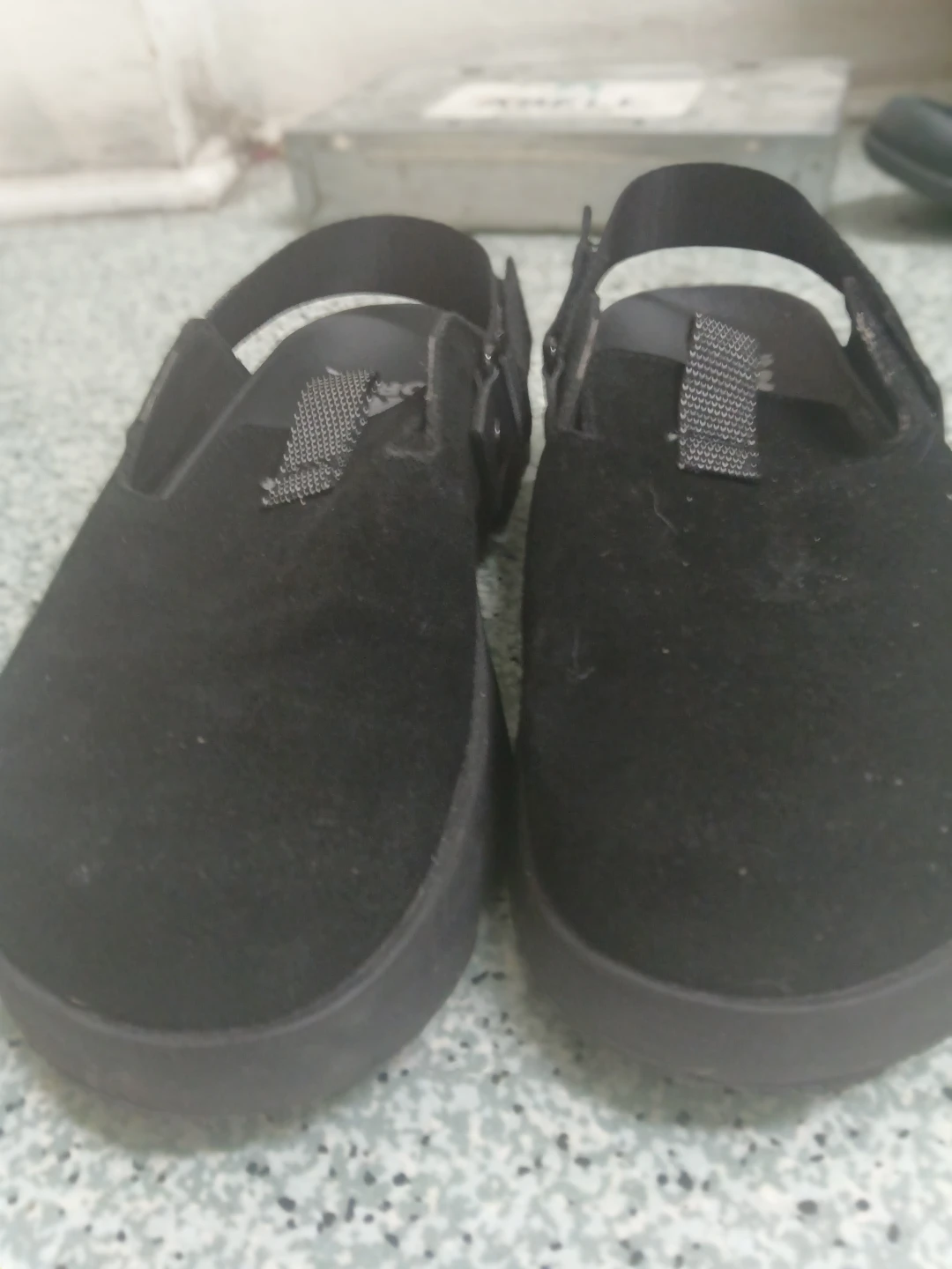 Sorel Black Clogs Size 9 - photo 3