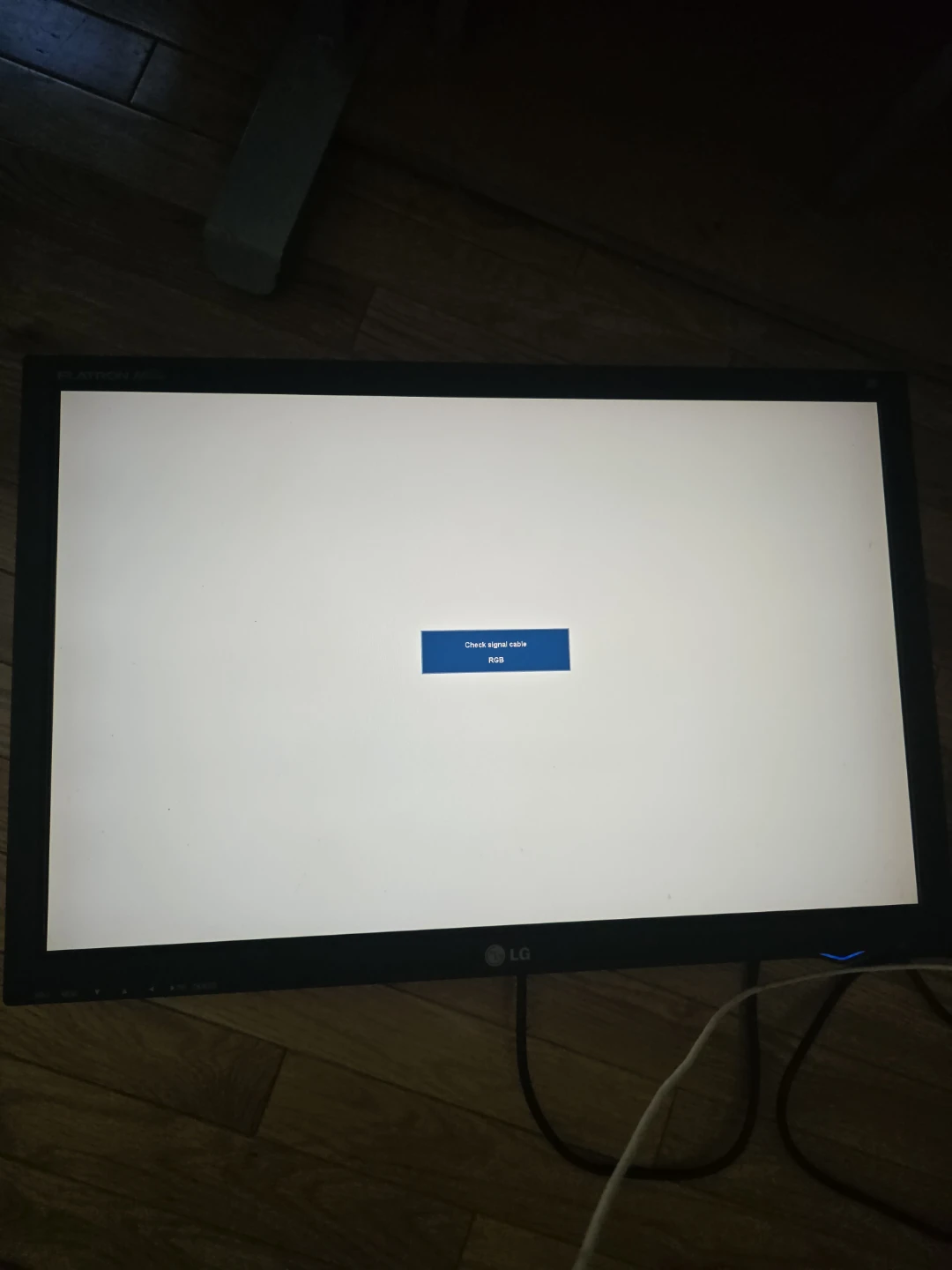 LG Flatron L246WP Monitor