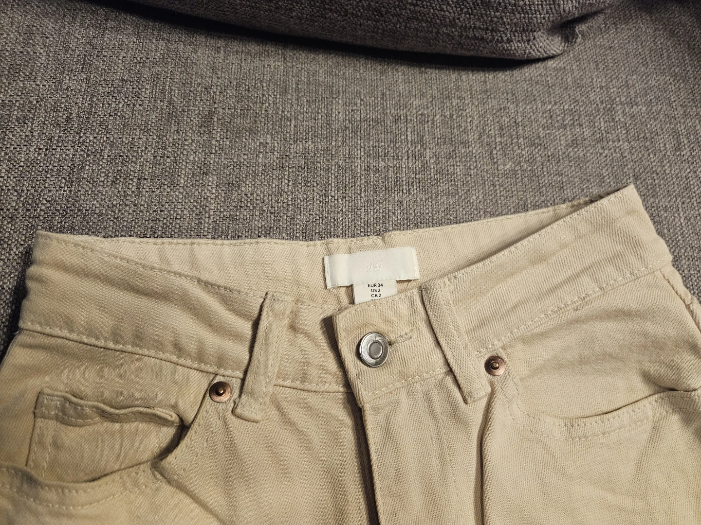 H&M Beige High-Waisted mom Jeans - photo 3