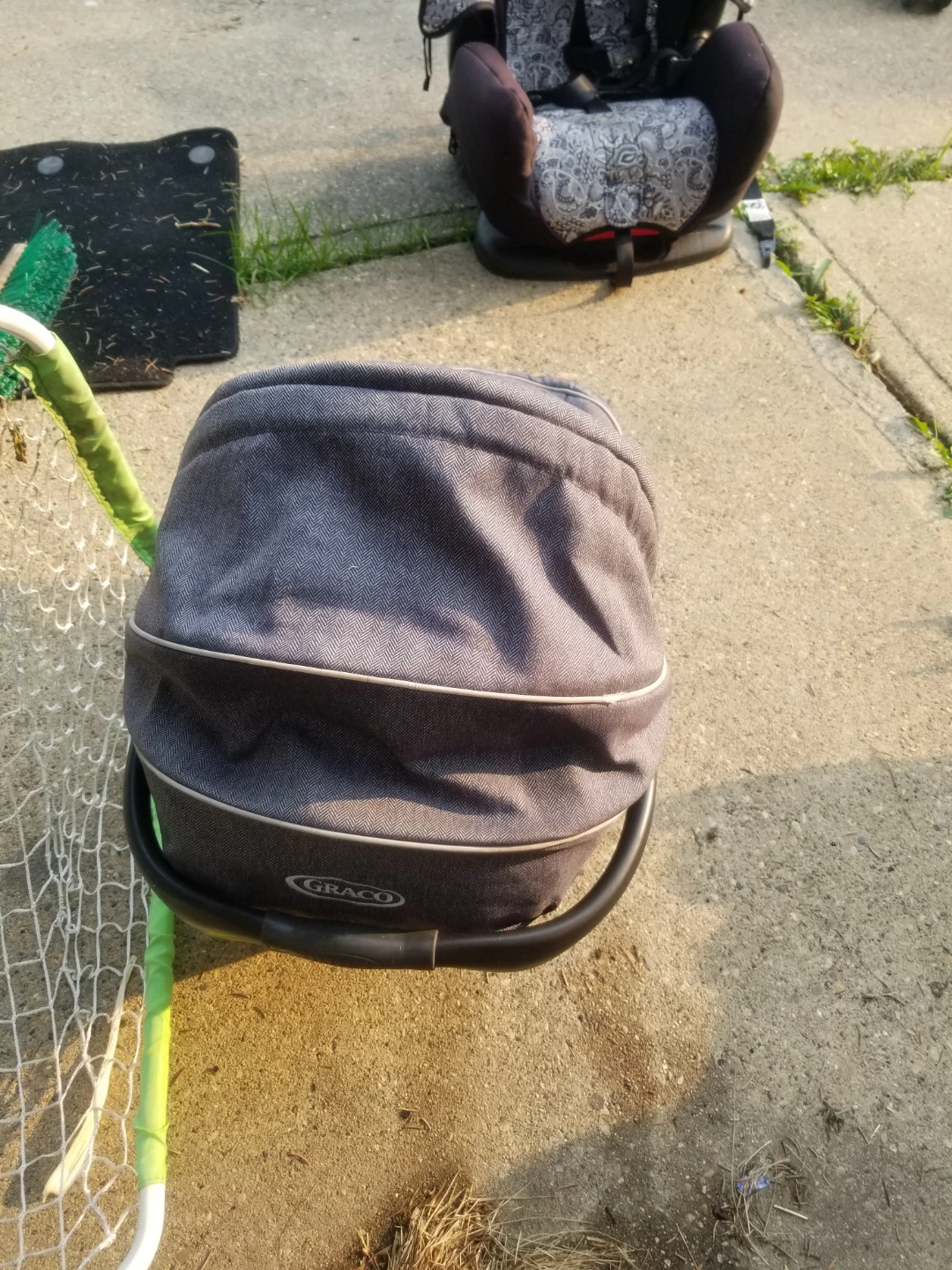 Graco SnugRide 35 Infant Car Seat - photo 3
