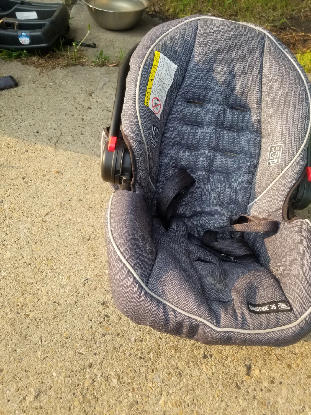 Graco SnugRide 35 Infant Car Seat