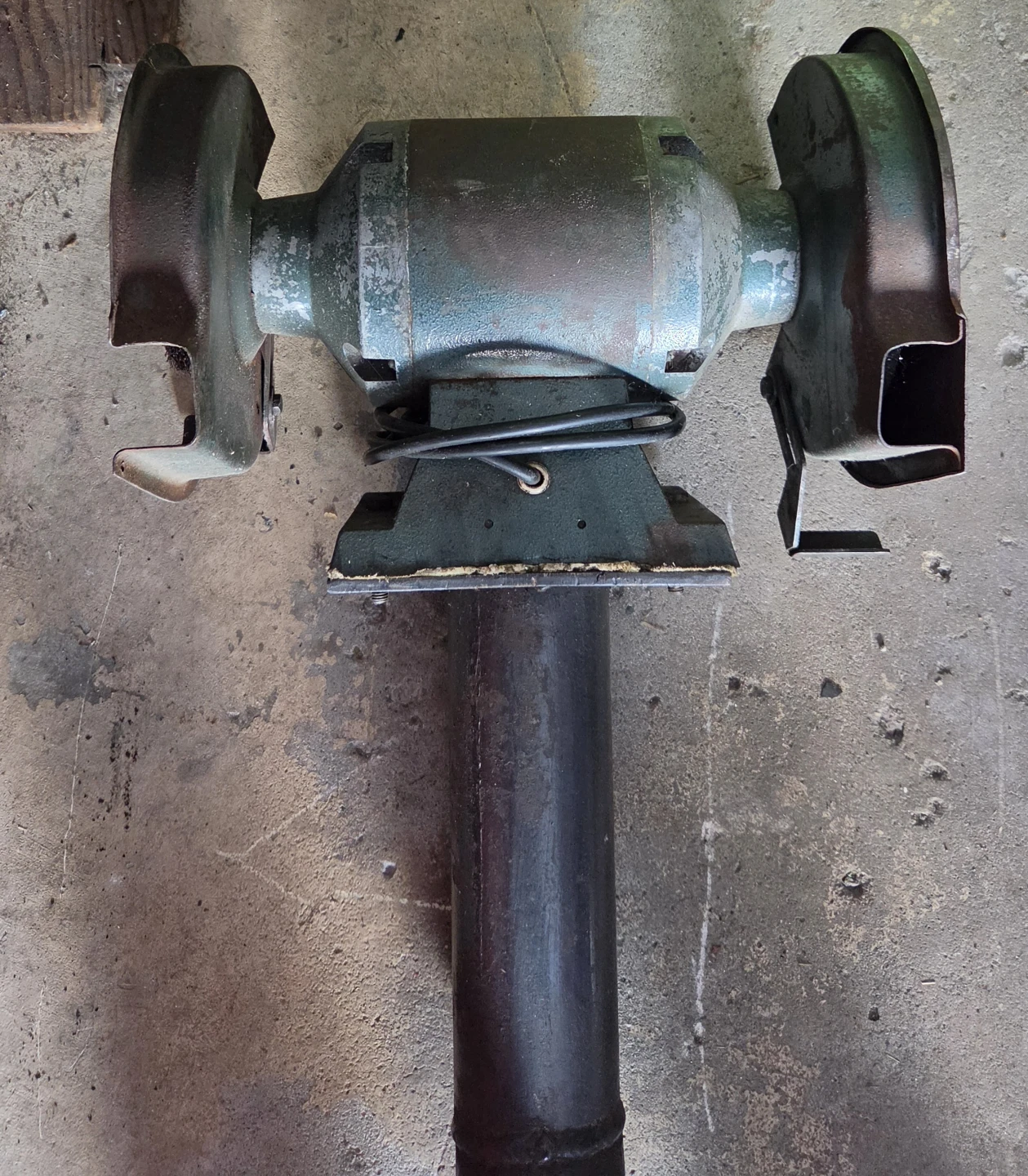 Astro International GG-8 Bench Grinder with Stand - photo 2