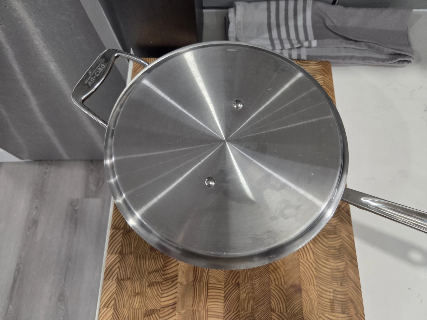 All-Clad d5 Stainless Steel 5 ply 4 Qt Sauté Pan with Lid - photo 4