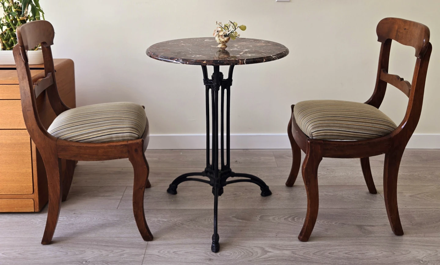 Antique Muticolored Marble Dining Table With Cast Iron Base - photo 2