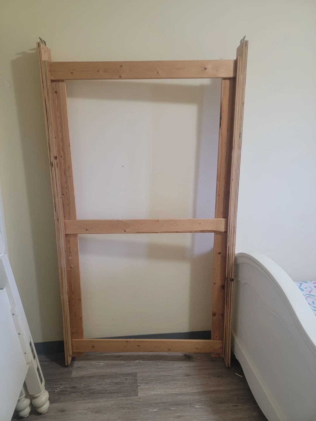 White Twin Headboard and Footboard Set - photo 4