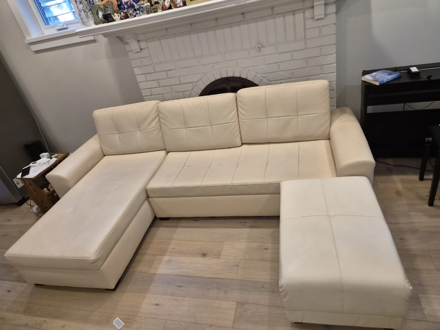 Cream Sectional Sofa with Ottoman