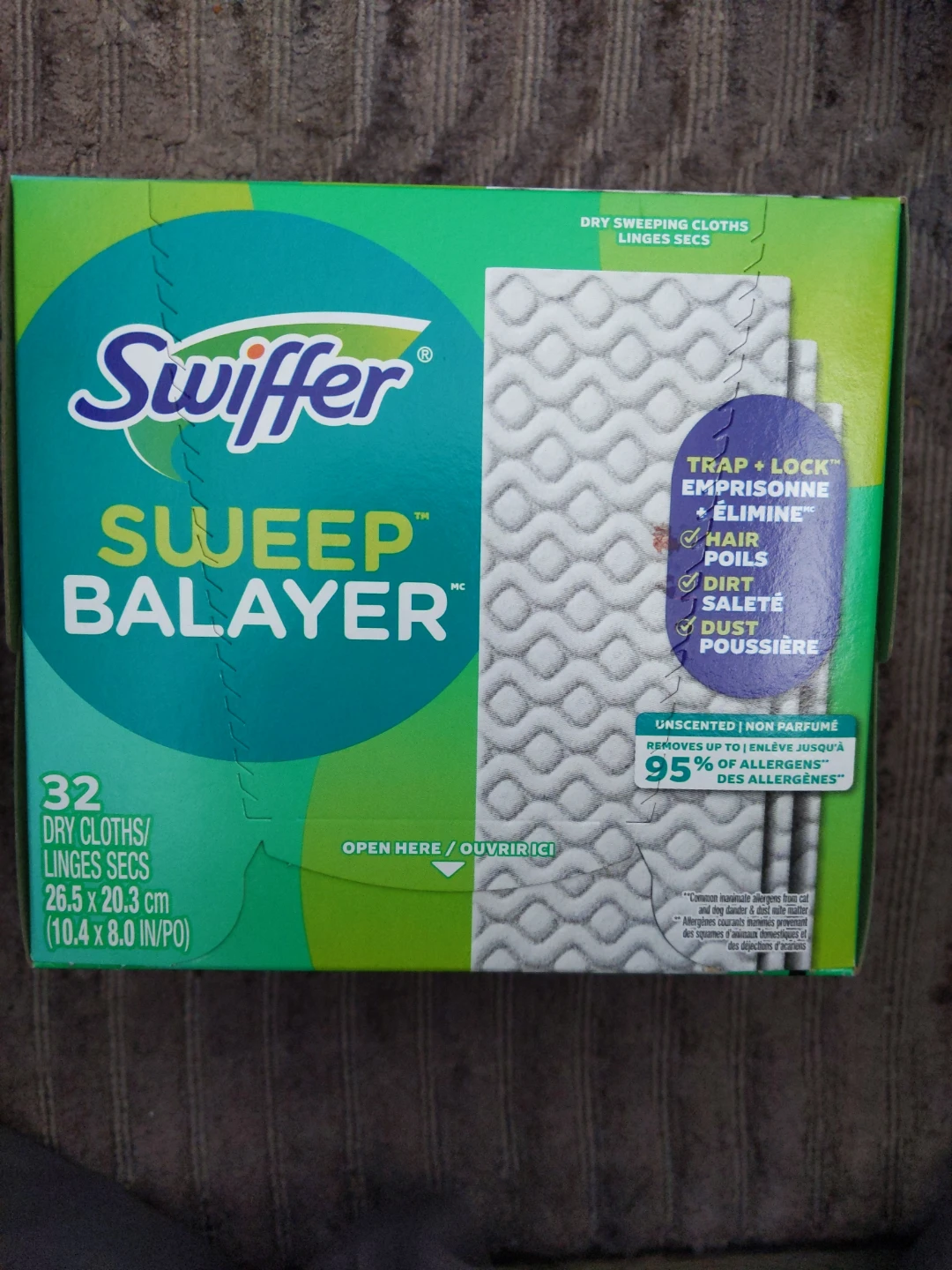 $8 (reg. $14 w tax) NEW Swiffer Sweep & Trap Dry Cloths 32 Pack