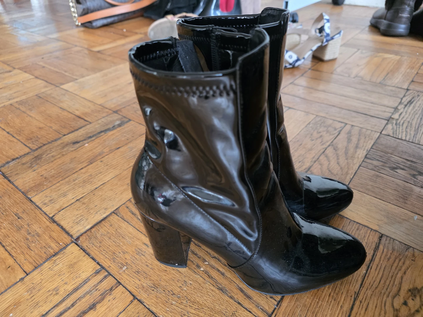 ALDO Black Patent Ankle Boots - photo 2