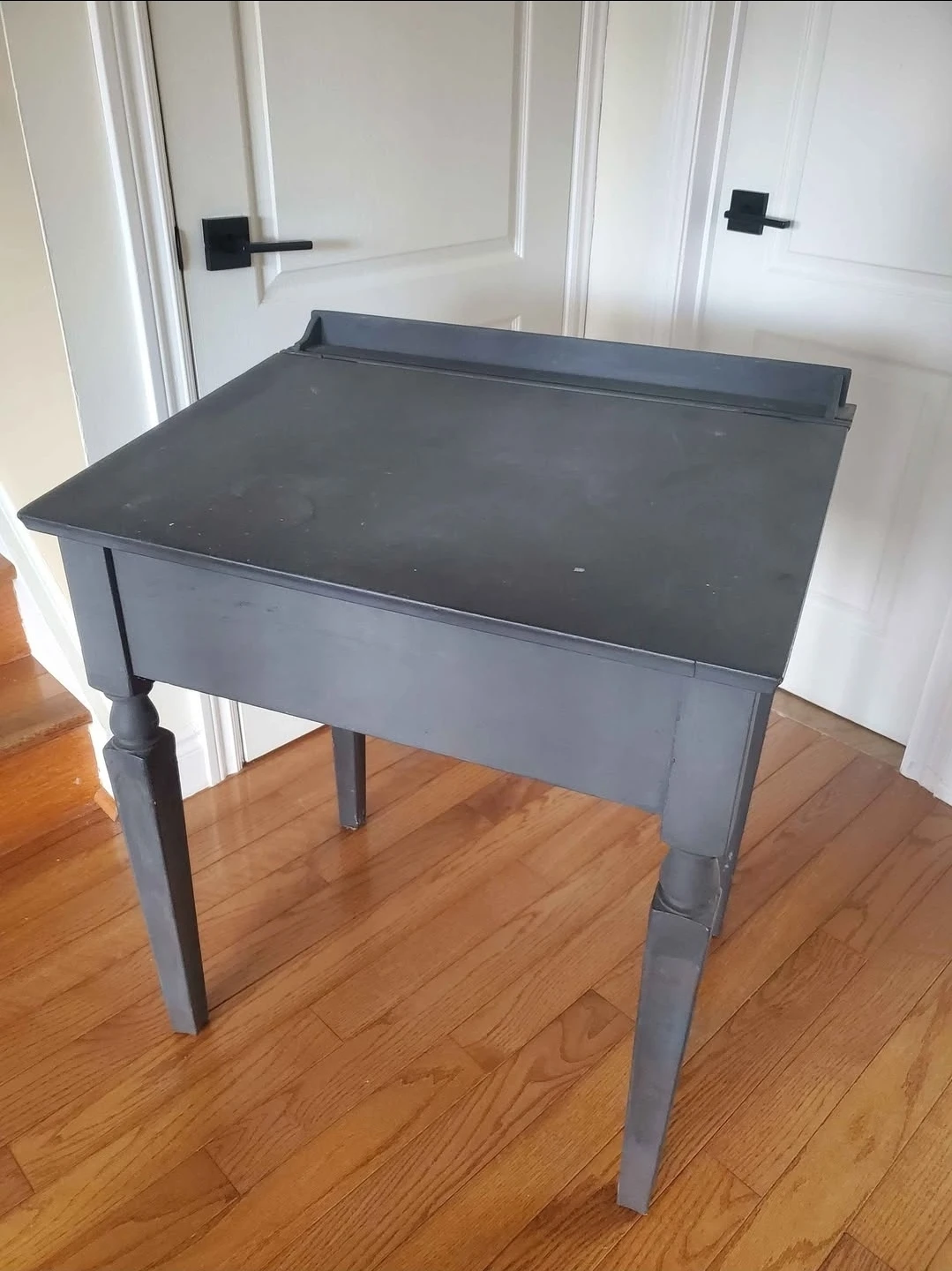 Grey Side Table desk - photo 2