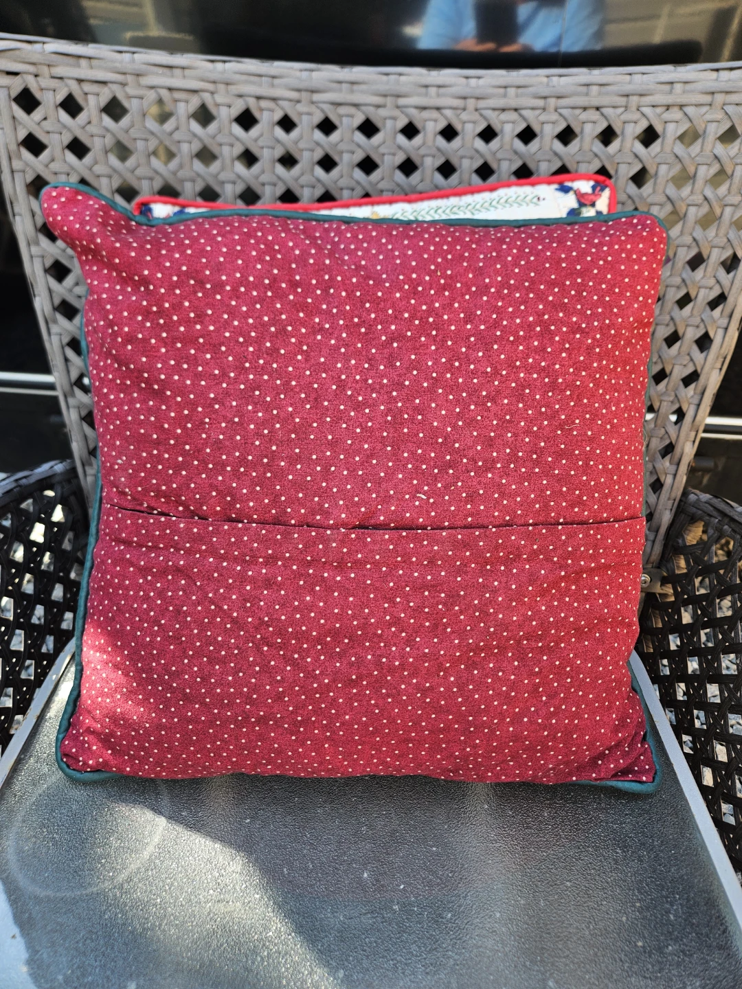 2 Quilted Decorative Throw Pillow - photo 4