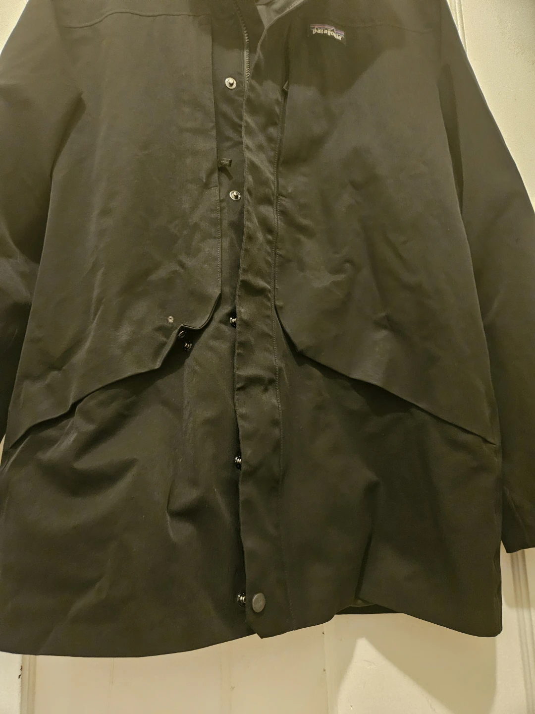 Patagonia Black Men's Medium Waterproof Parka - photo 2