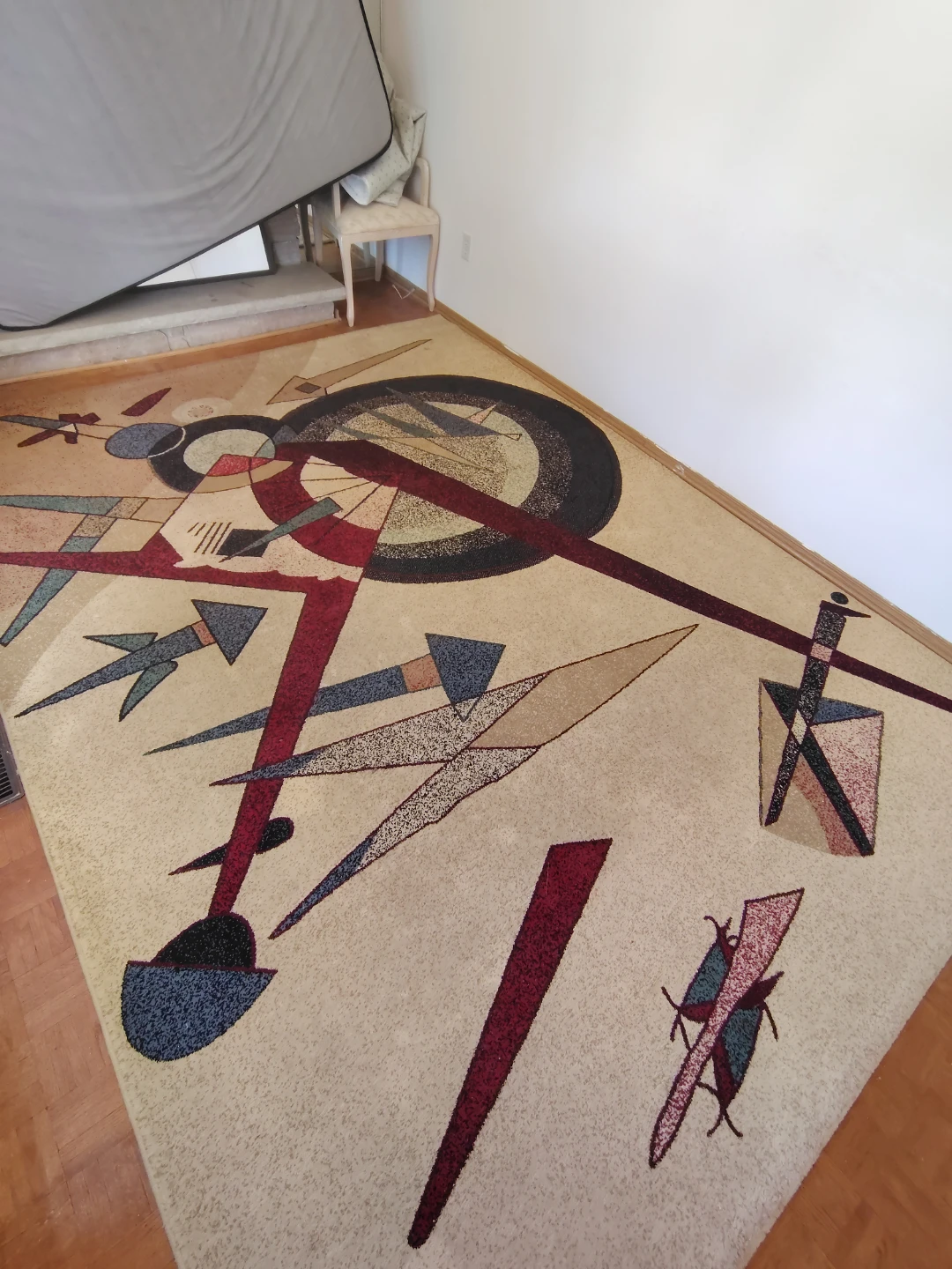 Large abstract design area rug - photo 2