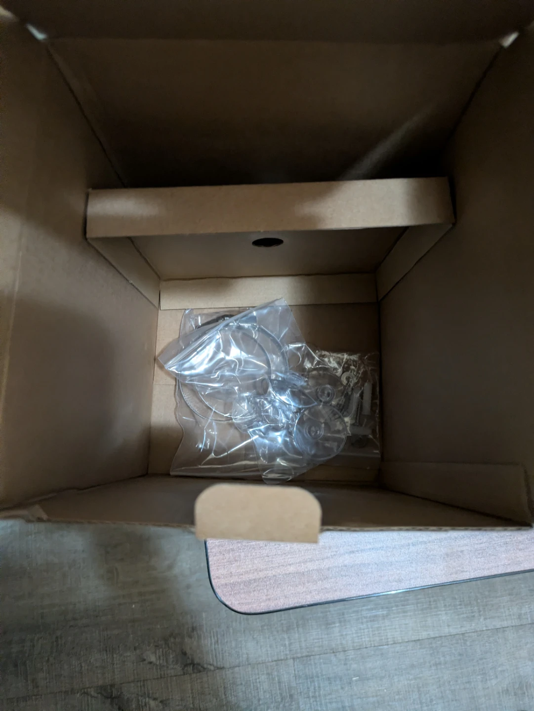 Taoglas TGX.04 Series MIMO 5G/4G Antenna - photo 3