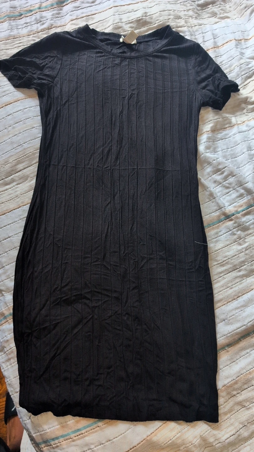 BOZZOLO Black Ribbed Knit Midi Dress - Medium - photo 3